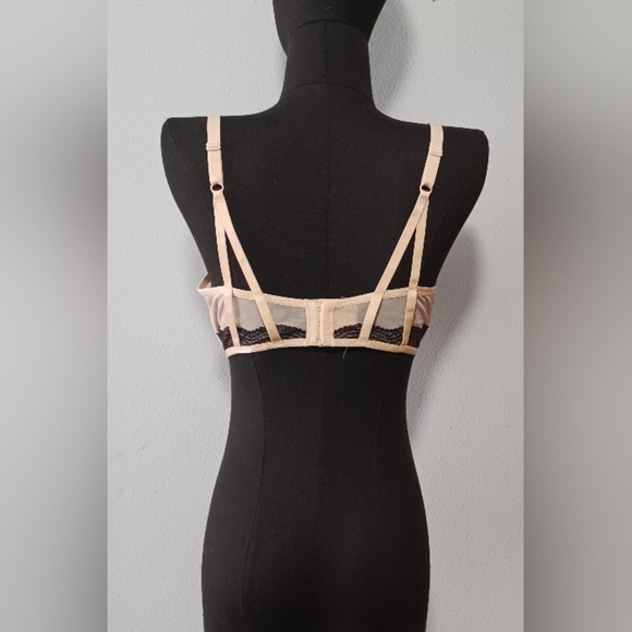 2 Maidenform Love The Lift Bras - Picture 11 of 16